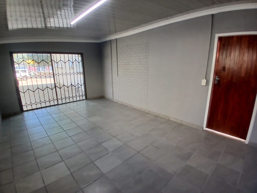 To Let Commercial Property for Rent in Bodorp North West